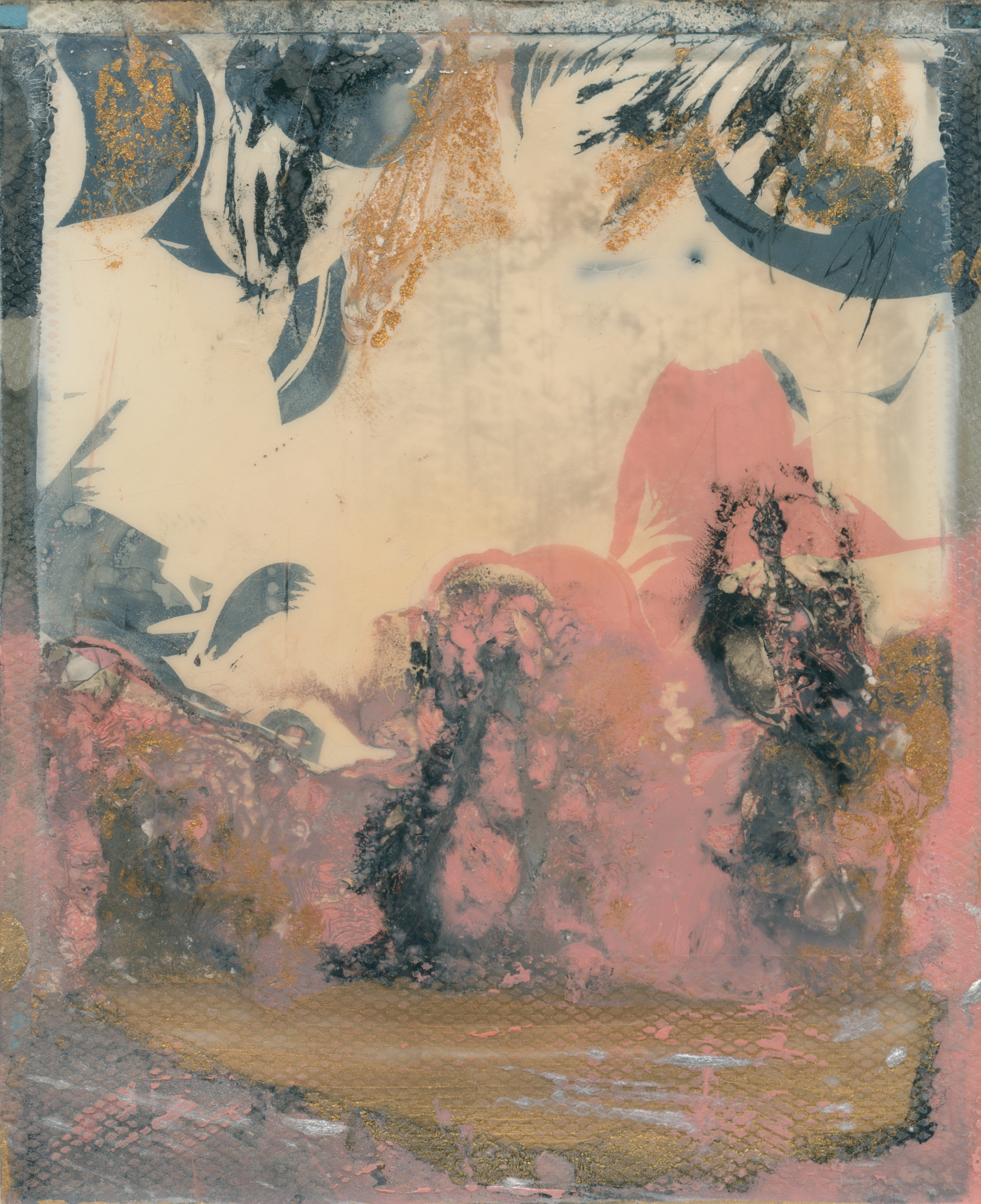 Where witches, ghosts and wolves appear