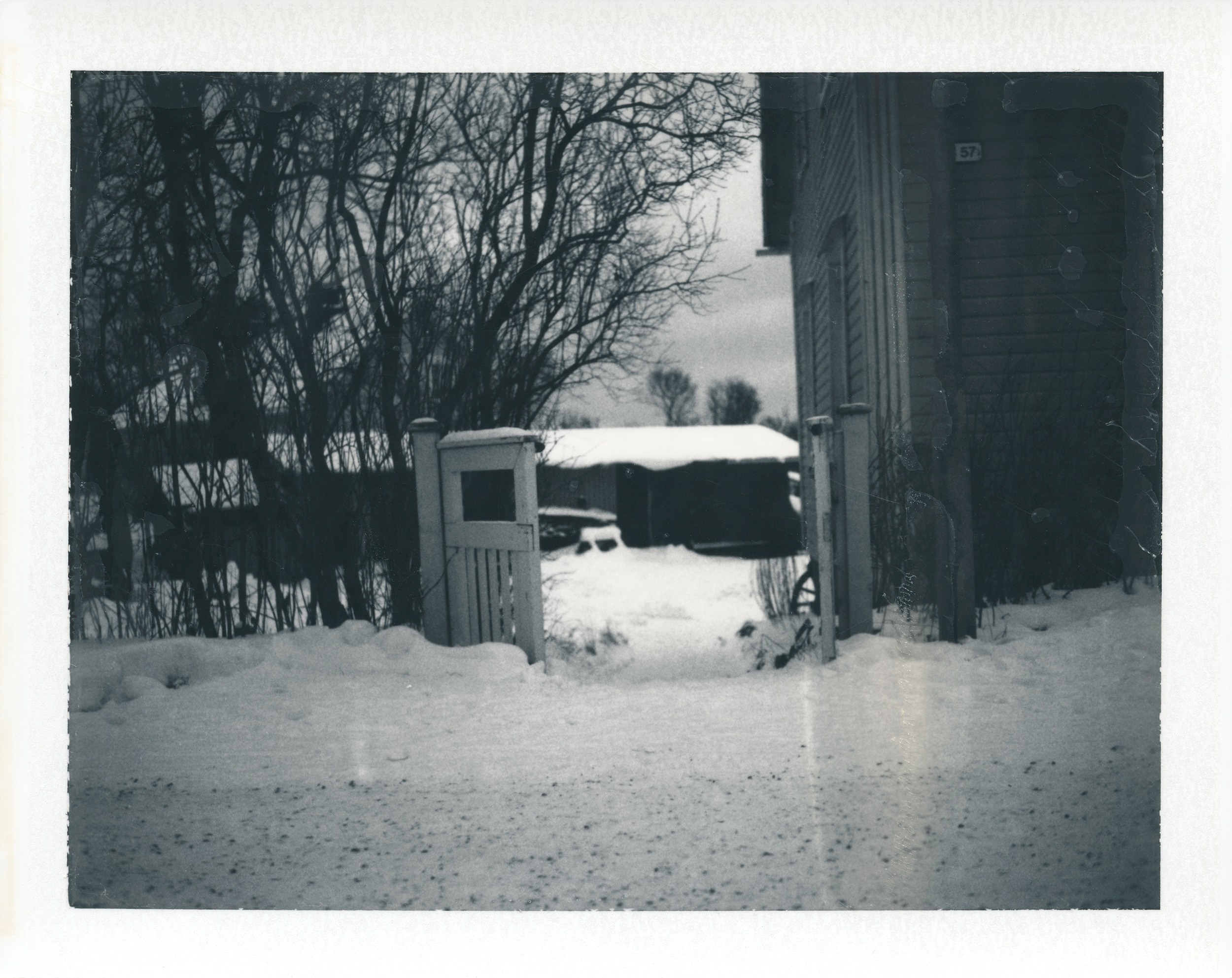 Let me in to say goodbye