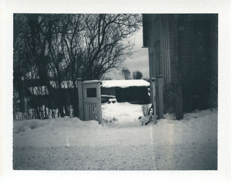 Let me in to say goodbye